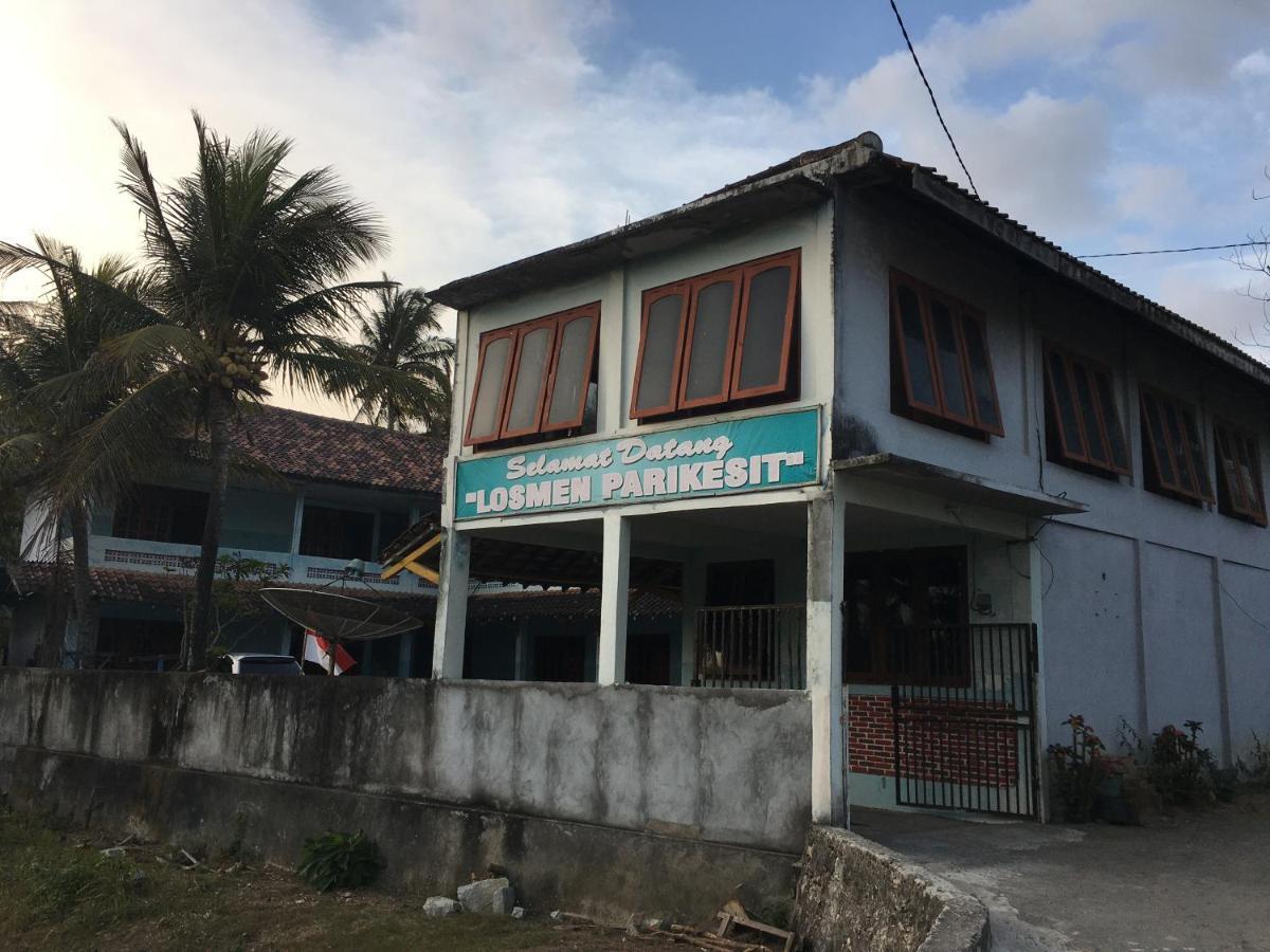 Losmen Parikesit Bantul Esterno foto